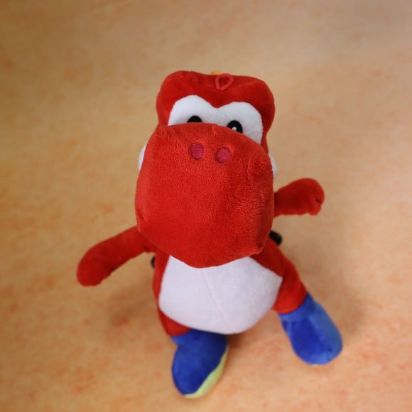 Nintendo Super Mario Red Yoshi 14" Stuffed Toy Plush Size Medium - Picture 2 of 11